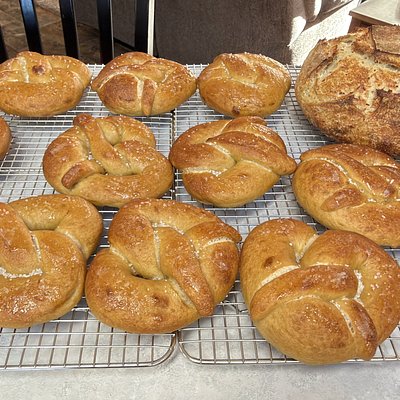 Sourdough Soft Pretzels