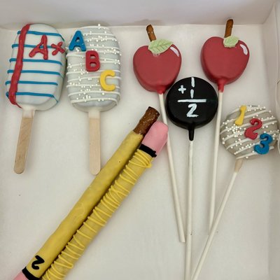 Medium Variety Treat Box 