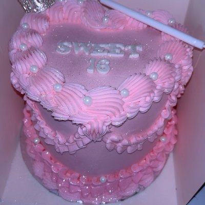 3 Layer, 6 Inch Heart Cake 