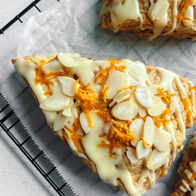 Orange Apricot & Almond Sourdough Scone (3)