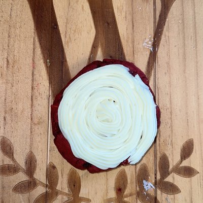 Red Velvet With Cream Cheese 