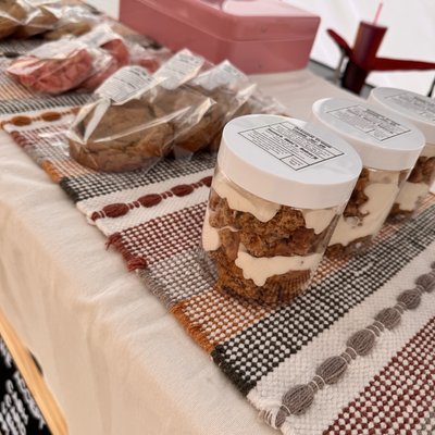 GF Oatmeal Creme Pie Cookie Jars