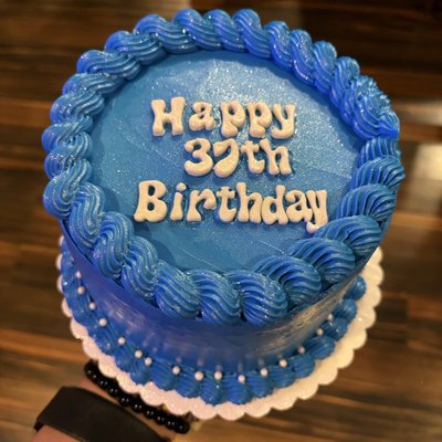 6 Inch Round 2 Layer Cake Buttercream Frosting 