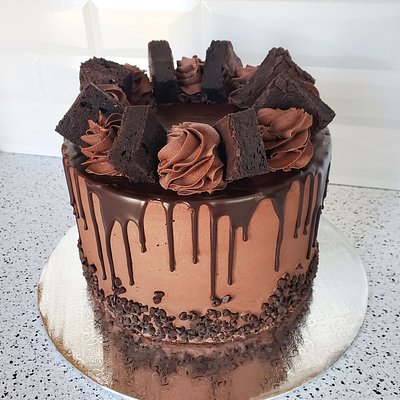 Chocolate Lovers Cake