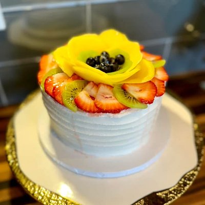 Spring Fling Cake (8”)