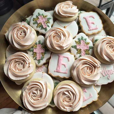DECORATED SHORTBREAD COOKIES