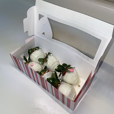 Half Dozen (6) Chocolate Covers 🍓🍫