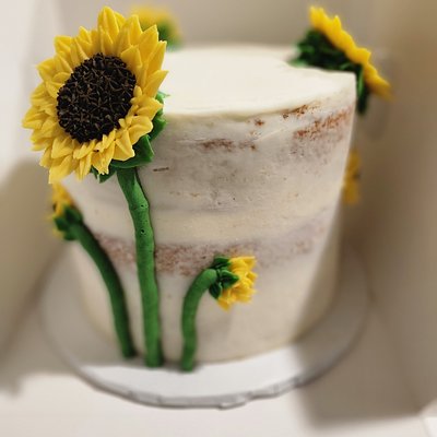 8 Inch Cake