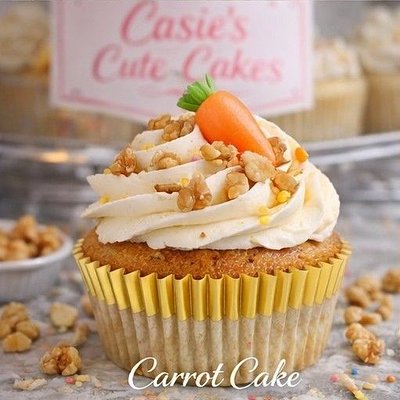 Carrot Cake Cupcakes - 1/2 Dozen