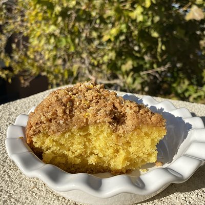 Lemonade Lovers Coffee Cake 