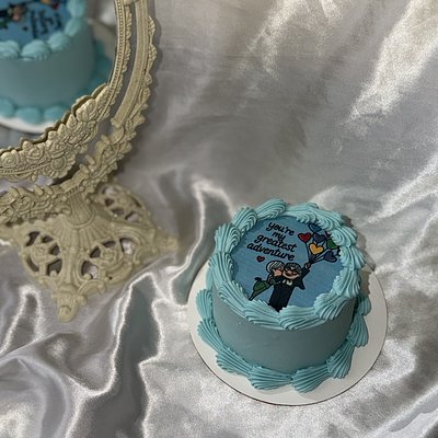 Custom  Bento Cakes 