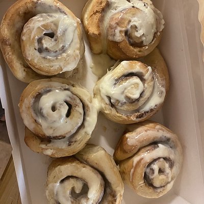 Cinnamon Rolls 6pk