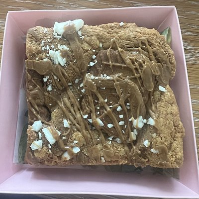 Biscoff Blondie 