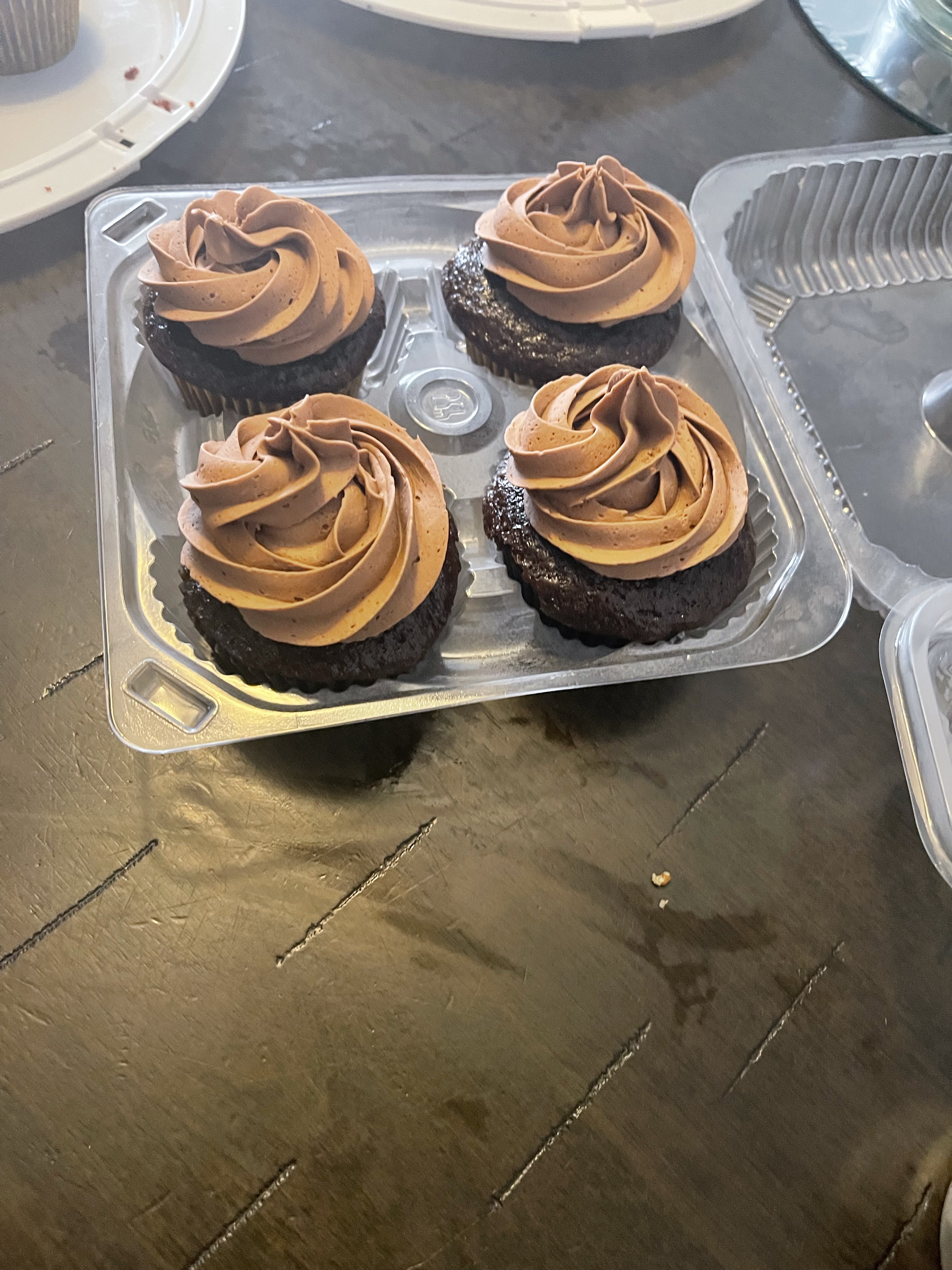    Standard Size Cupcakes, (12 Count)