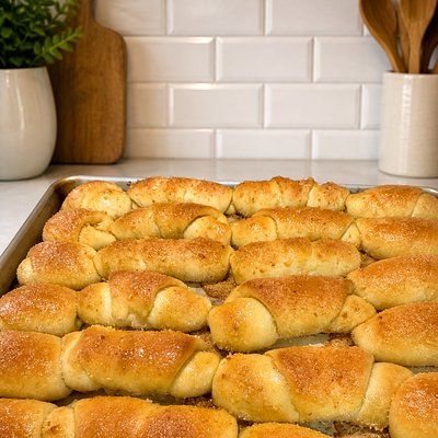 Filipino “Senorita” Rolls 