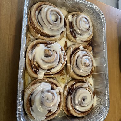 4 Glazed Sourdough Cinnamon Rolls 