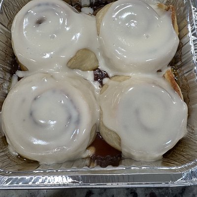 Vegan Cinnamon Rolls 