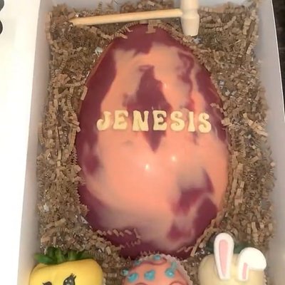 EASTER Breakable Egg