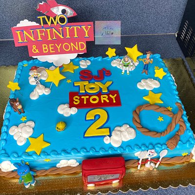 Half Sheet Cake                       (serves 60)