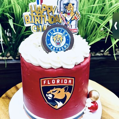 5” Round CUSTOM and THEMED CAKE 3-Layers With Fruit Or Nutella Filling