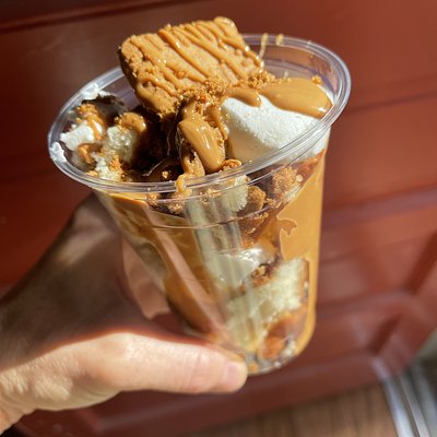 Cookie Butter Cake Cup