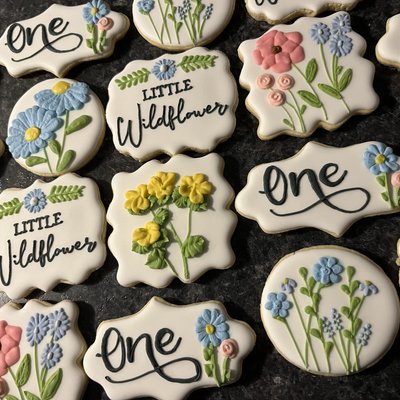 Custom Royal Icing Sugar Cookies(minimum 1 dozen)