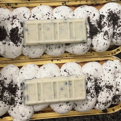 Cookies & Cream Mini Cake