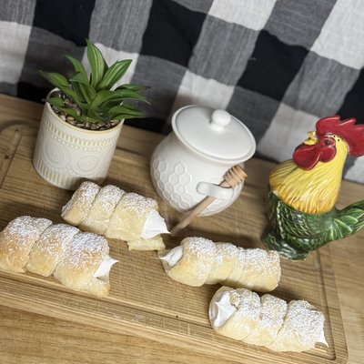 Cream Horns