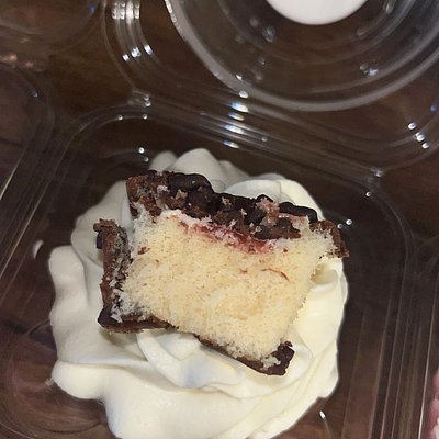 Gansito Cupcakes 