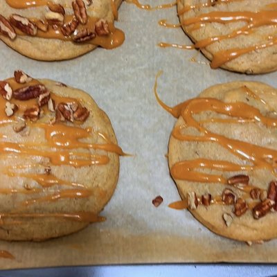 Ooey Gooey Caramel Pecan 