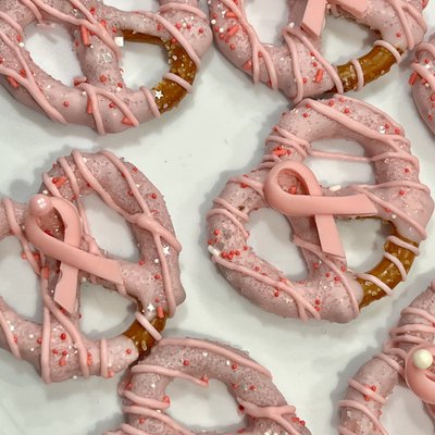 Dipped Pretzels 