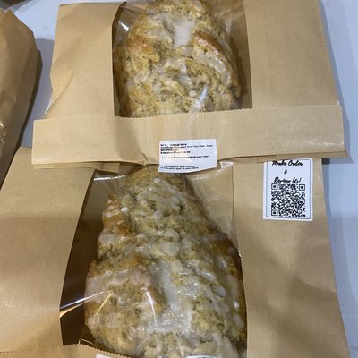 Sourdough London Fog Scone 
