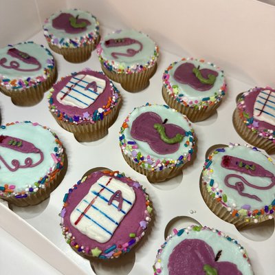 12 Count Cupcakes