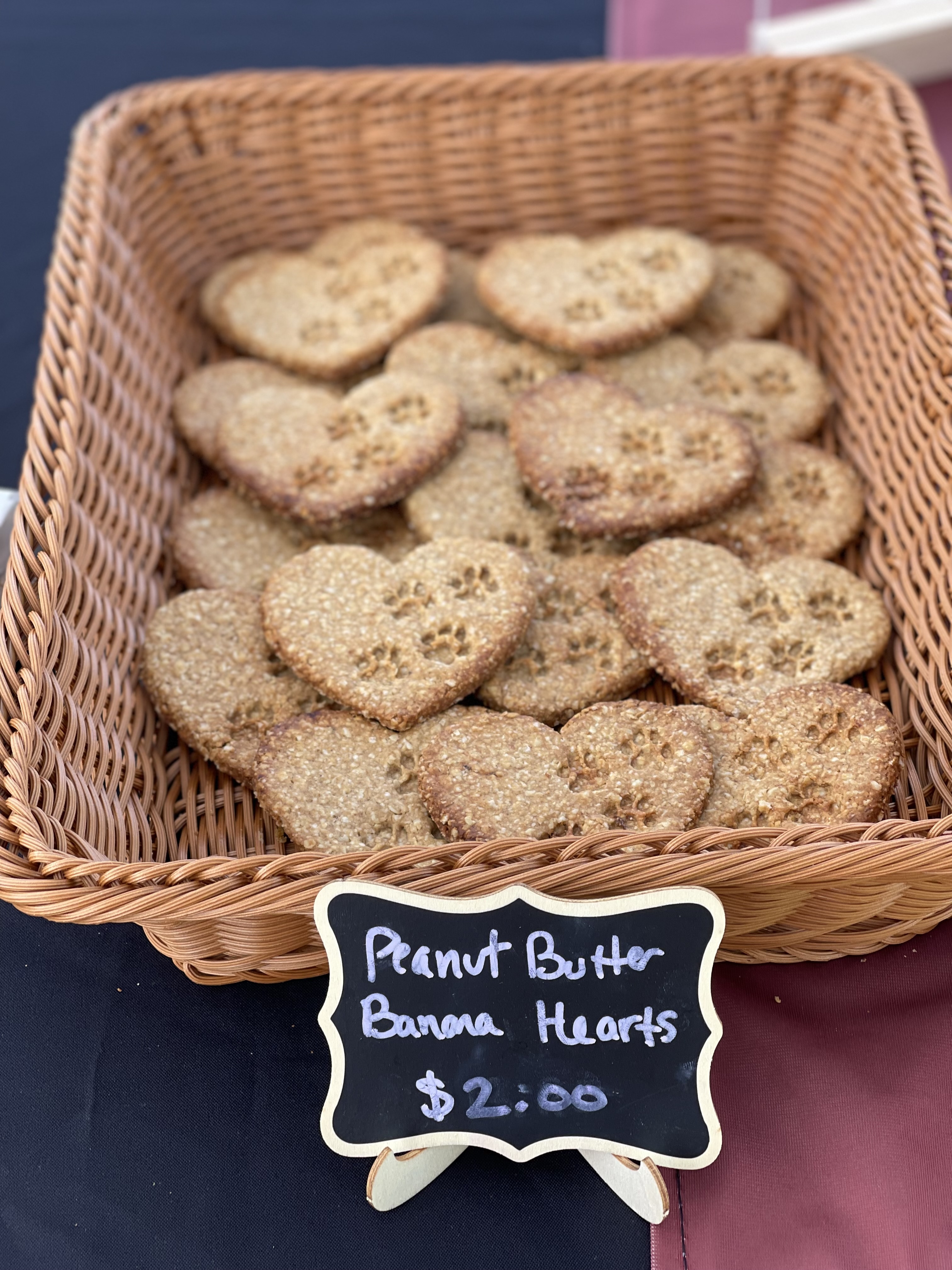 Peanut butter banana heart cookies 