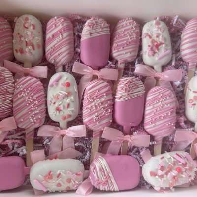 Cakesicles