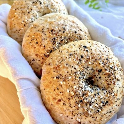 Everything bagel