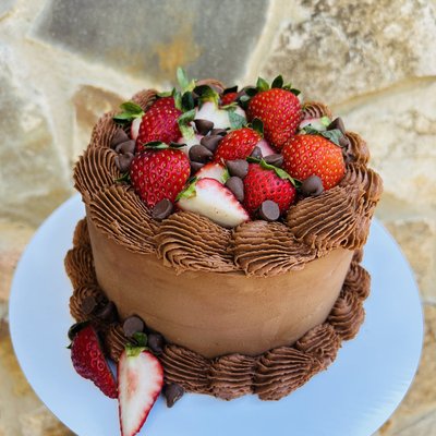 Small Classic Cakes 
