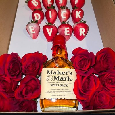 Dipped Strawberries With Alcohol And Roses