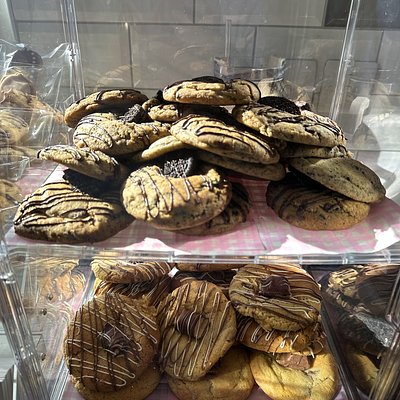 Stuffed NYC Cookies