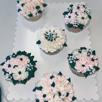 1 dozen Floral Cupcakes - Standard Size