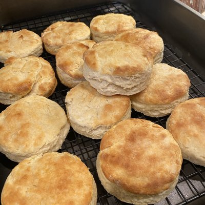 Homemade Buttermilk Biscuits