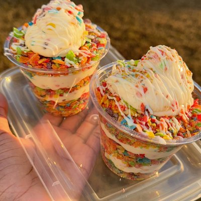 Fruity Pebble Cheesecake Cups