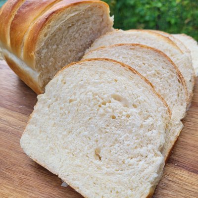 Buttertop Sourdough Sandwich Bread