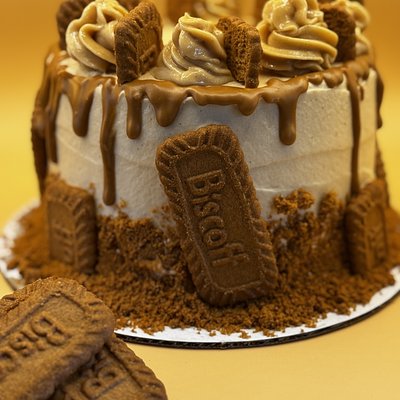 Biscoff Cookie Butter Mini Byte Cake