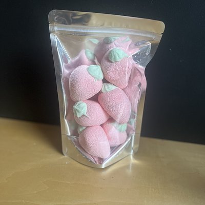 Chocolate-Filled Strawberry Marshmallows 