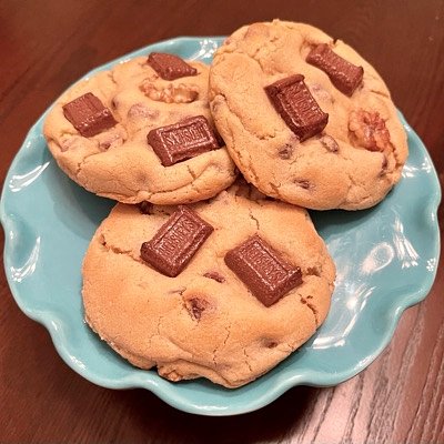 Classic Size Home Baked Cookies - 1 Dozen