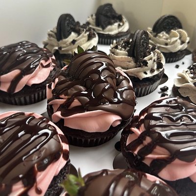 Custom DOZEN Choose 4 flavors!💕