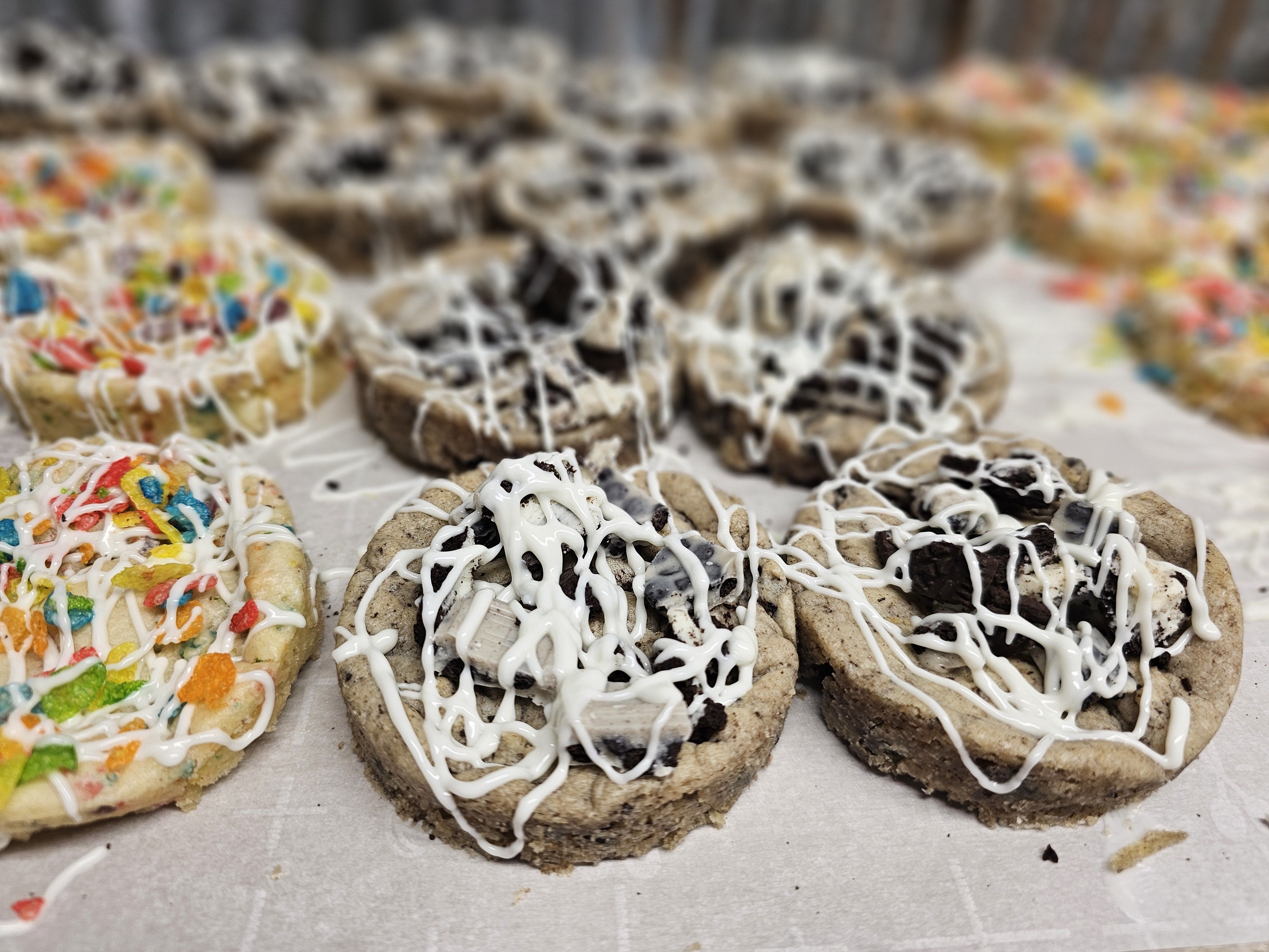Cookies and cream cookie 