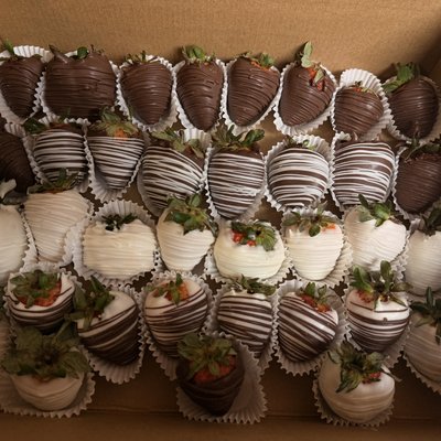 Chocolate Covered Strawberries 🍓 