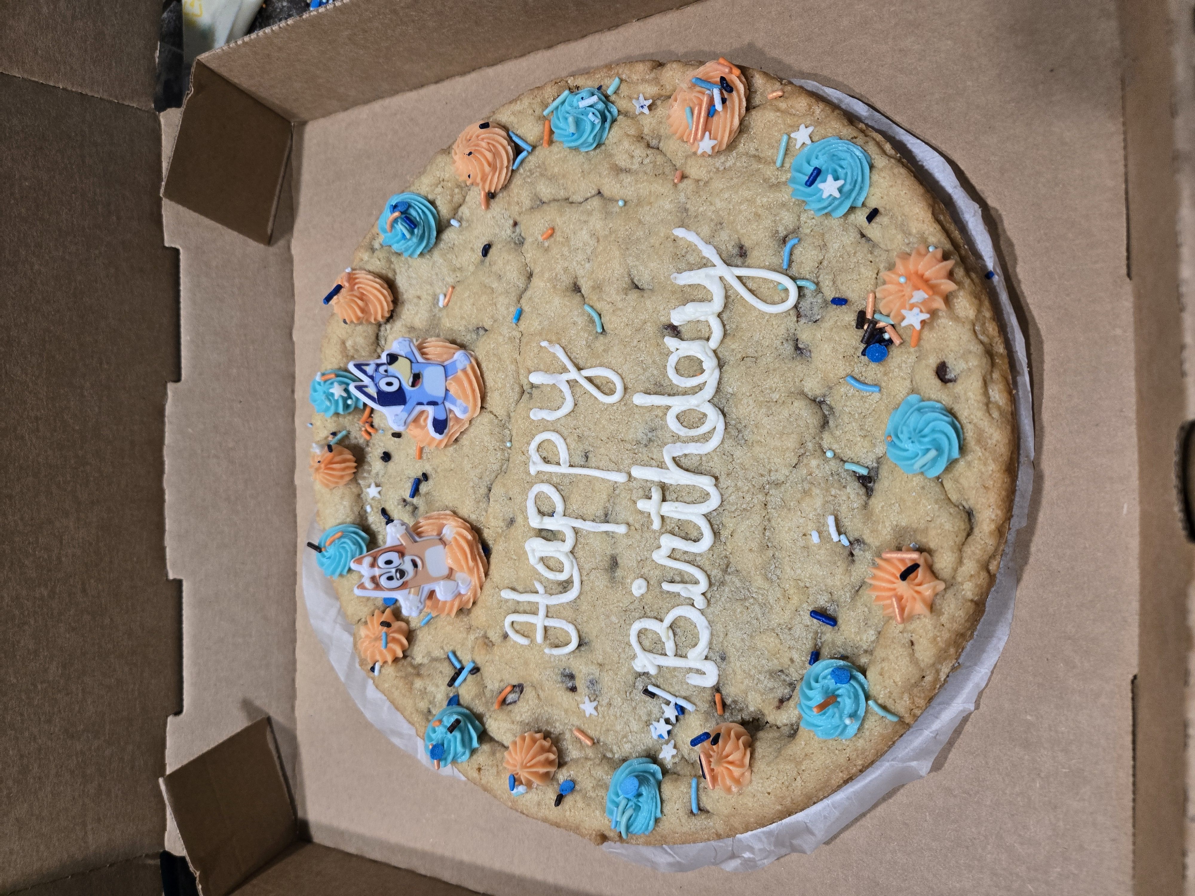 10" Chocolate Chip Cookie Cake